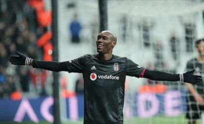 “Beşiktaş”dan 39 yaşlı futbolçu ilə yeni müqavilə