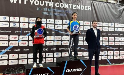 Stolüstü tennisçilər Tiflisdən 5 medalla qayıdırlar