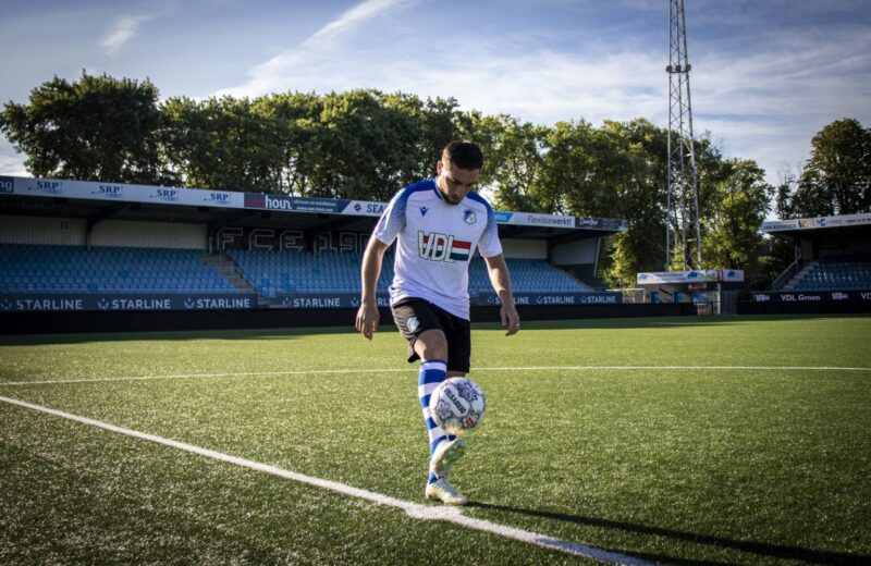 Azərbaycan millisinin futbolçusu Niderlandda klubunu dəyişdi